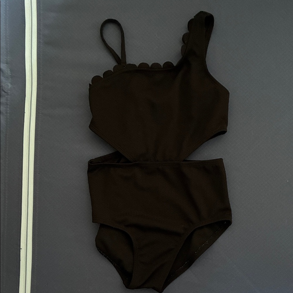 Art Class Girls Size 8 One-piece black bathing swimsuit